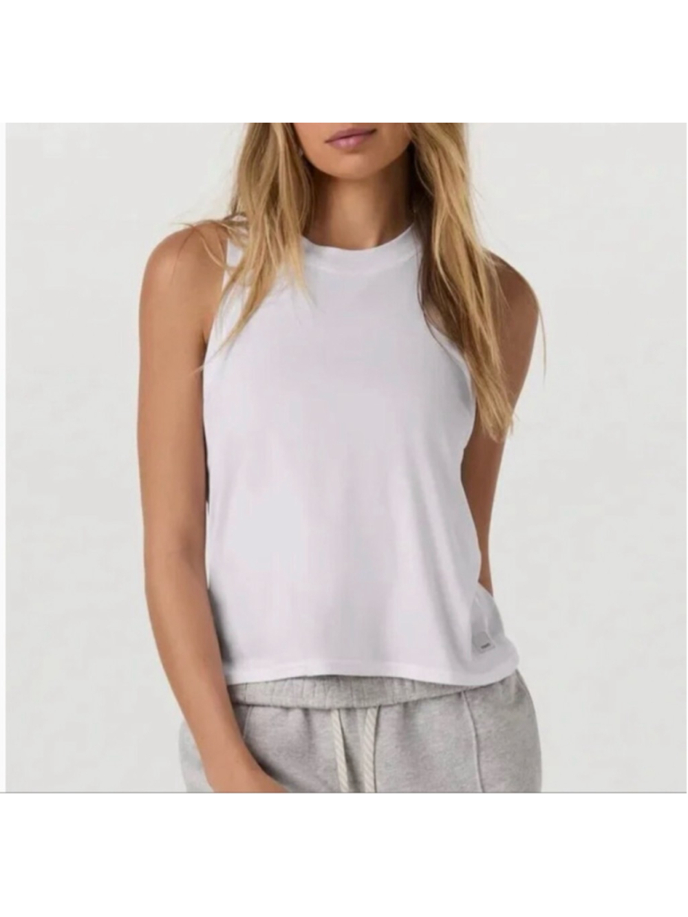 Women's Vuori Energy White Performance Tank Top Medium